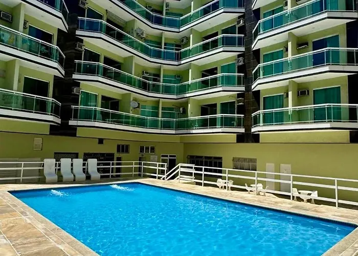 Apto 2 Quartos Com Ar Cond, Predio Frente P/ Praia Cabo Frio